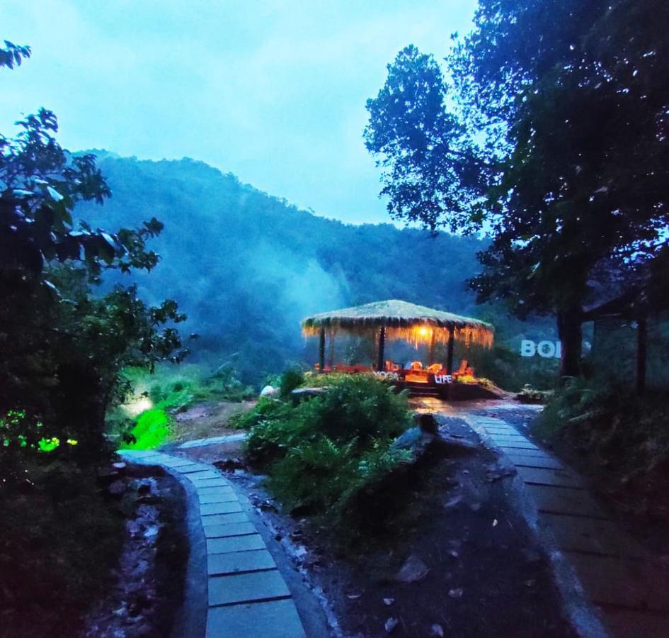 Holistic Stay Eco-Resort & Ayurvedic Retreat Paithalmala Экстерьер фото