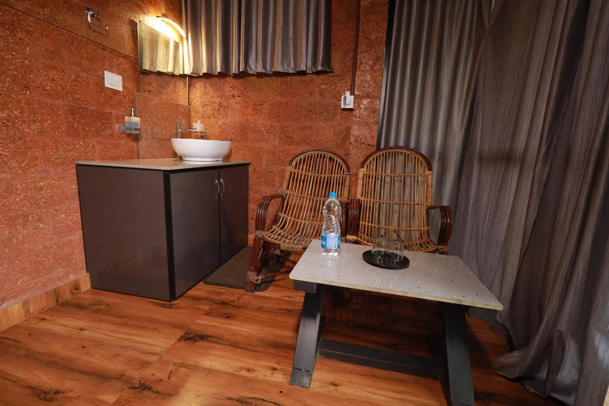 Holistic Stay Eco-Resort & Ayurvedic Retreat Paithalmala Экстерьер фото